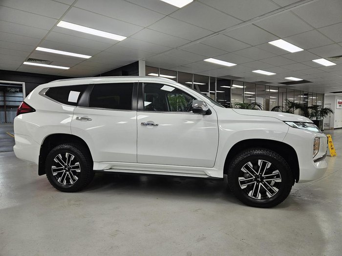 2021 Mitsubishi Pajero Sport Exceed