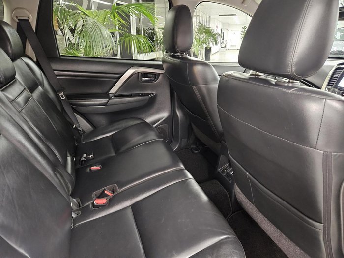 2021 Mitsubishi Pajero Sport Exceed