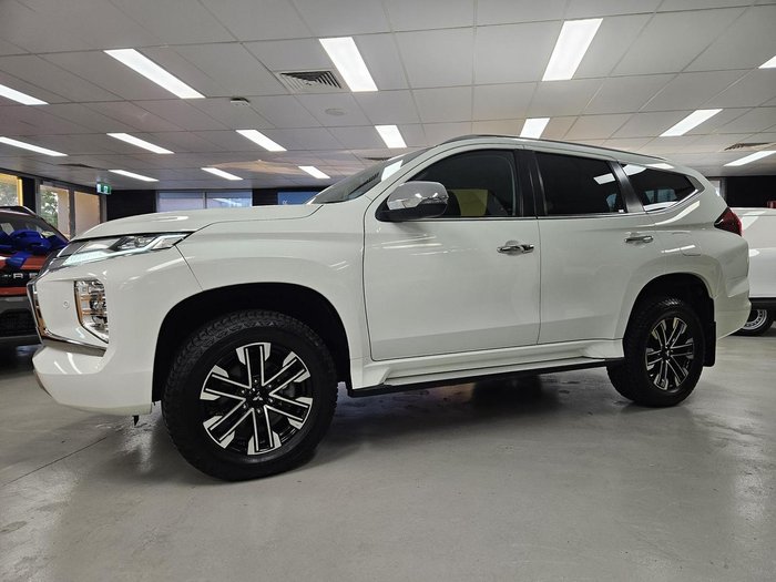2021 Mitsubishi Pajero Sport Exceed