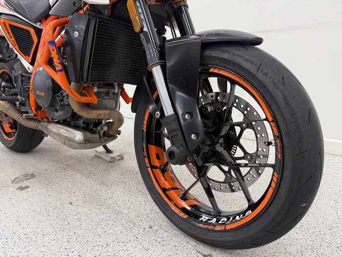 2013 Ktm 690 DUKE White