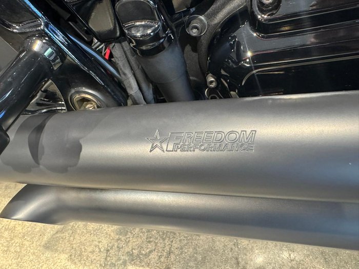 2021 Harley-Davidson Fat Boy 114 (FLFBS) Softail Black