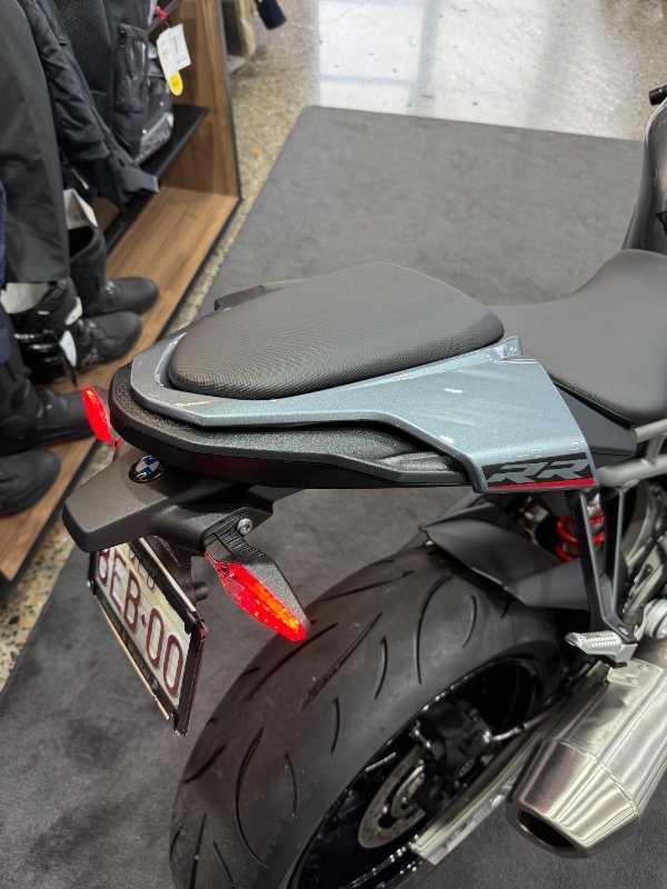 2026 BMW Motorrad S 1000 RR BLUESTONE METALLIC