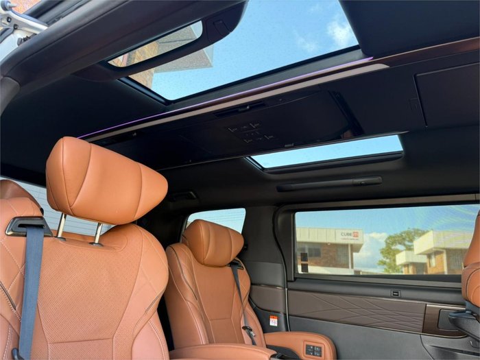 2024 Toyota Vellfire Hybrid Z Premier