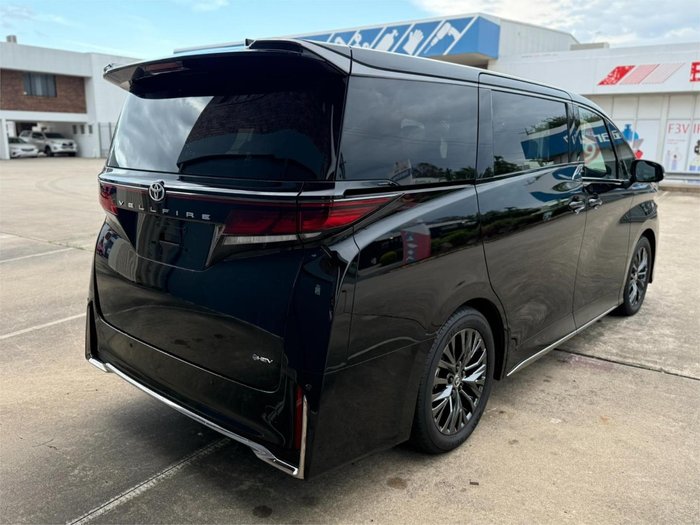 2024 Toyota Vellfire Hybrid Z Premier