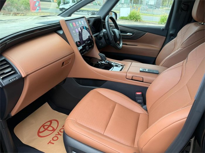 2024 Toyota Vellfire Hybrid Z Premier