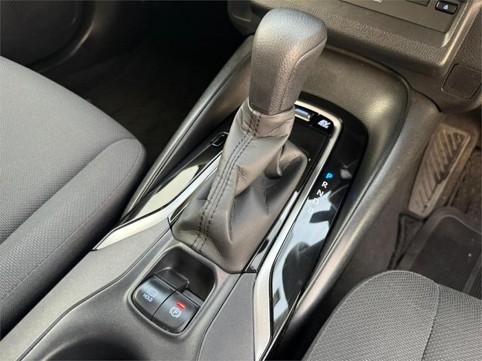 2020 Toyota Corolla Touring Hybrid S