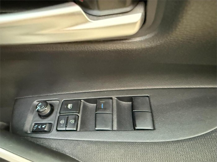 2020 Toyota Corolla Touring Hybrid S