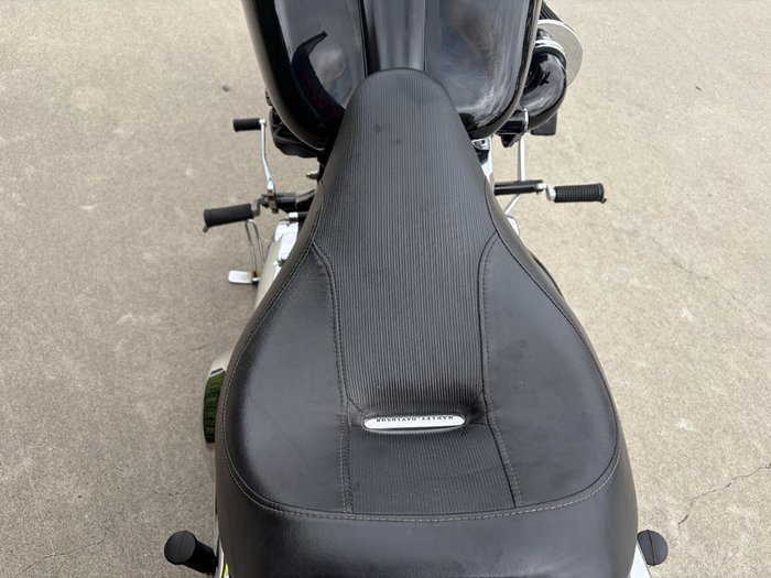 2015 HARLEY-DAVIDSON FXSB SOFTAIL BREAKOUT Black