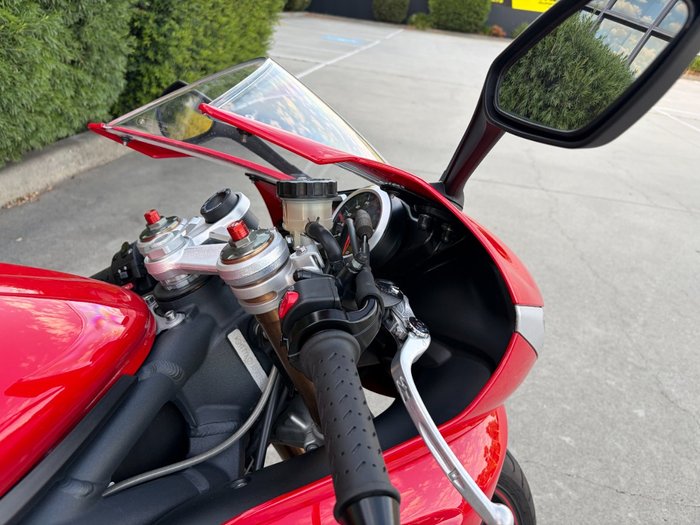 2015 Triumph DAYTONA 675 Red