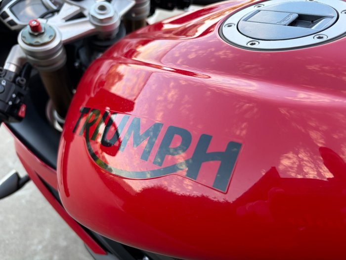 2015 Triumph DAYTONA 675 Red