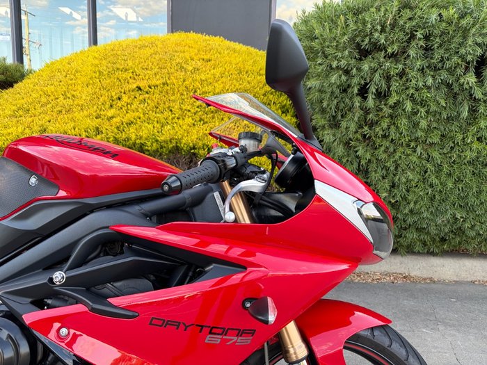2015 Triumph DAYTONA 675 Red