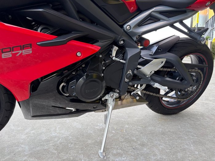 2015 Triumph DAYTONA 675 Red