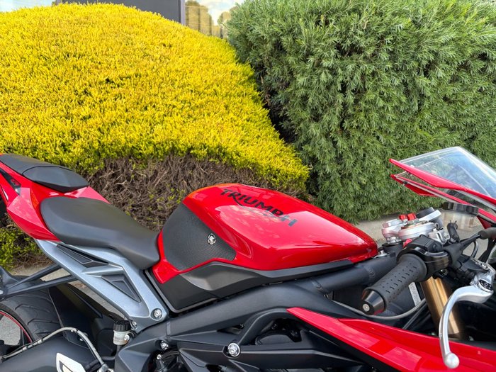 2015 Triumph DAYTONA 675 Red