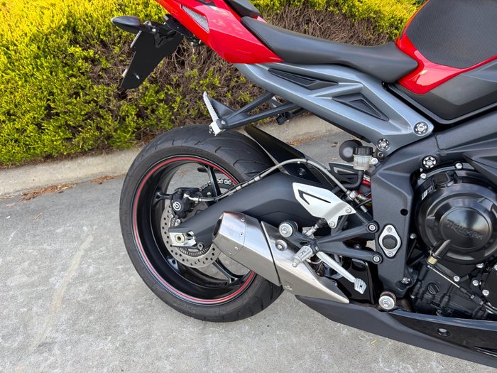 2015 Triumph DAYTONA 675 Red