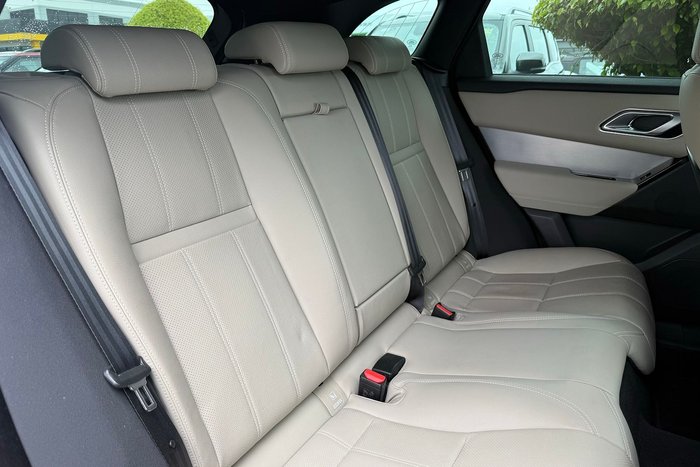 2021 Land Rover Range Rover Velar P250 R-Dynamic SE