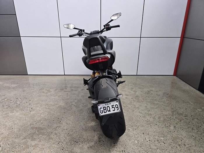 2021 Ducati Diavel 1260 S Diavel Black
