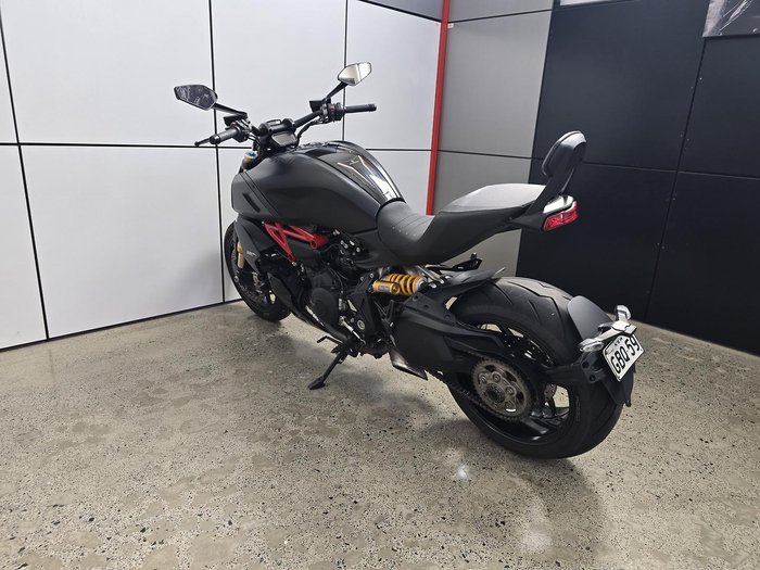 2021 Ducati Diavel 1260 S Diavel Black