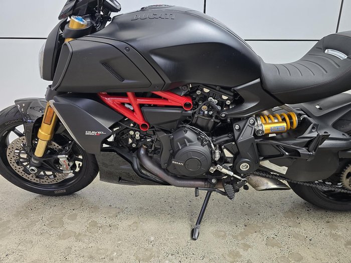 2021 Ducati Diavel 1260 S Diavel Black