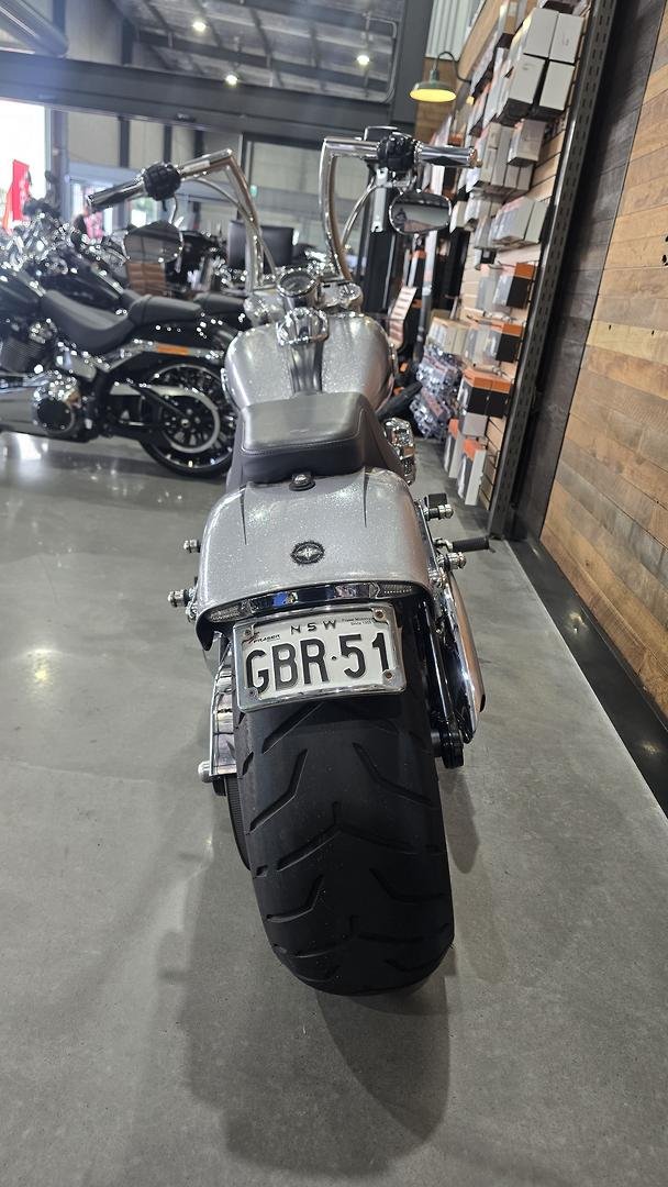 2015 Harley-Davidson Breakout 103 (FXSB) Softail Silver