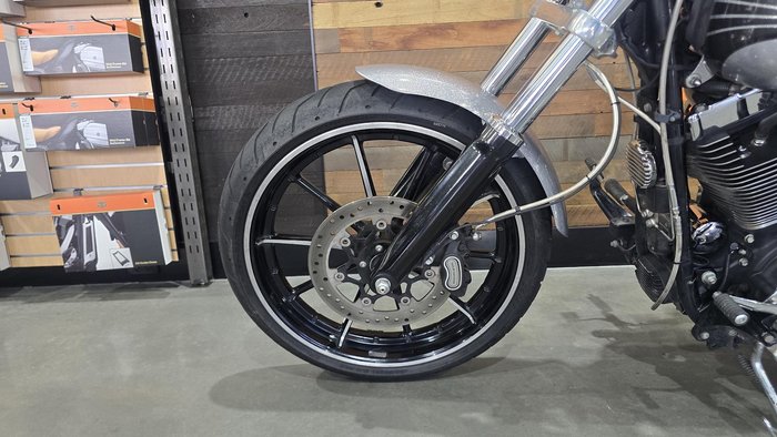 2015 Harley-Davidson Breakout 103 (FXSB) Softail Silver