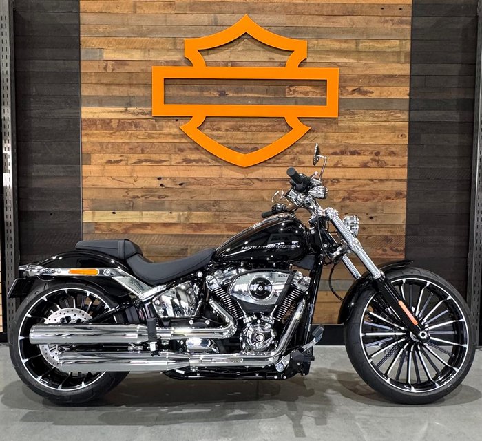 2025 Harley-Davidson Breakout 117 (FXBR) Softail Black