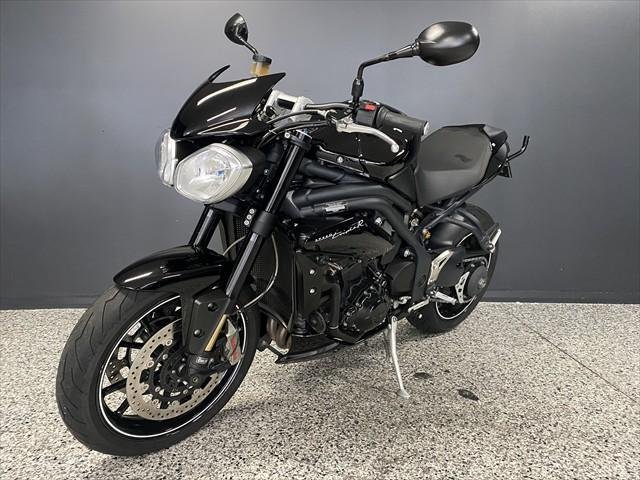 2016 Triumph Speed Triple R SE 94