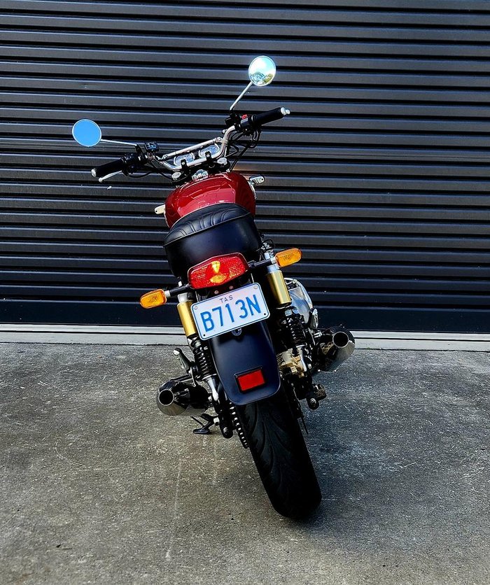 2022 Royal Enfield Interceptor 650 Classic 650 Twin Red