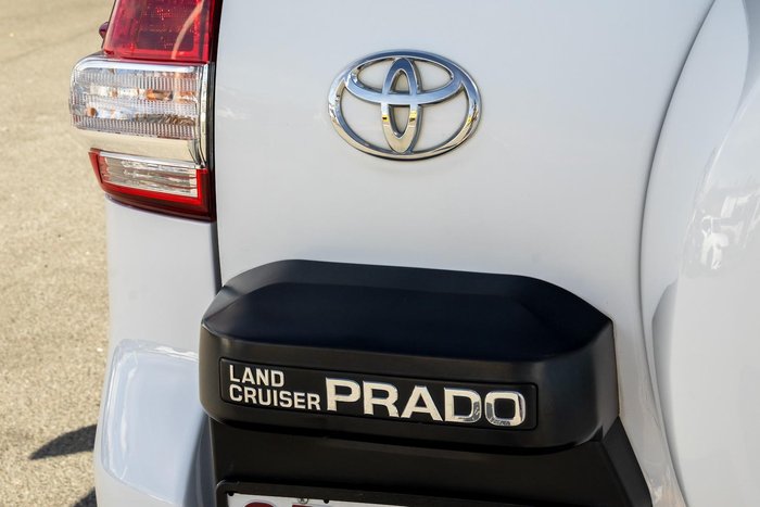 2017 Toyota Landcruiser Prado GX
