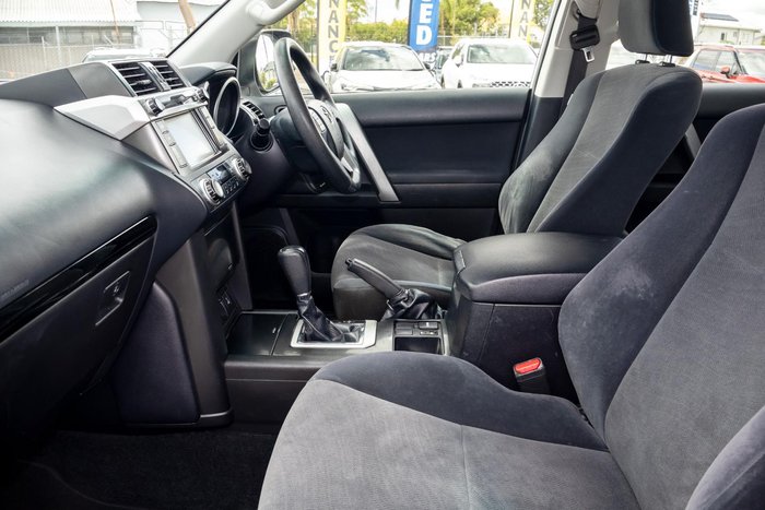 2017 Toyota Landcruiser Prado GX