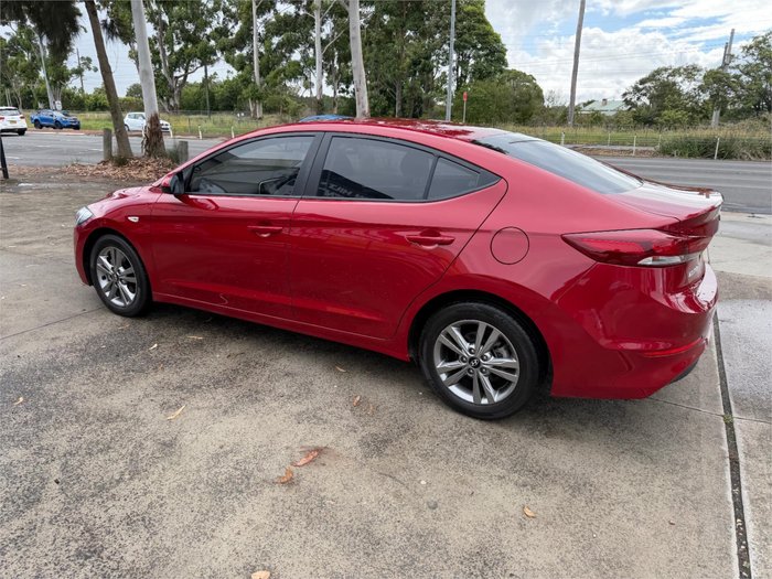 2017 HYUNDAI ELANTRA ACTIVE 2.0 MPI AD Red
