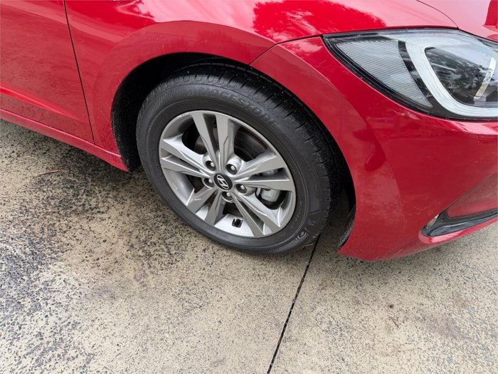 2017 HYUNDAI ELANTRA ACTIVE 2.0 MPI AD Red