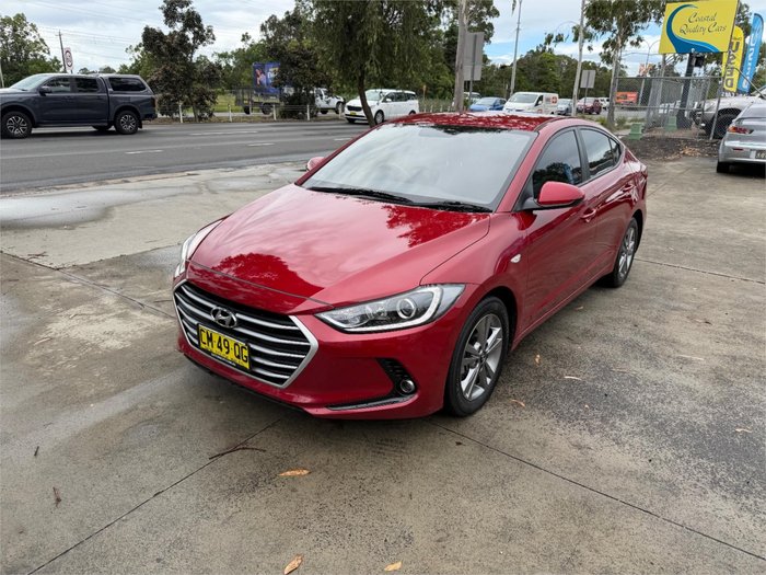 2017 HYUNDAI ELANTRA ACTIVE 2.0 MPI AD Red