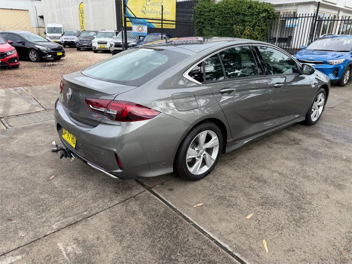 2018 HOLDEN COMMODORE RS-V
