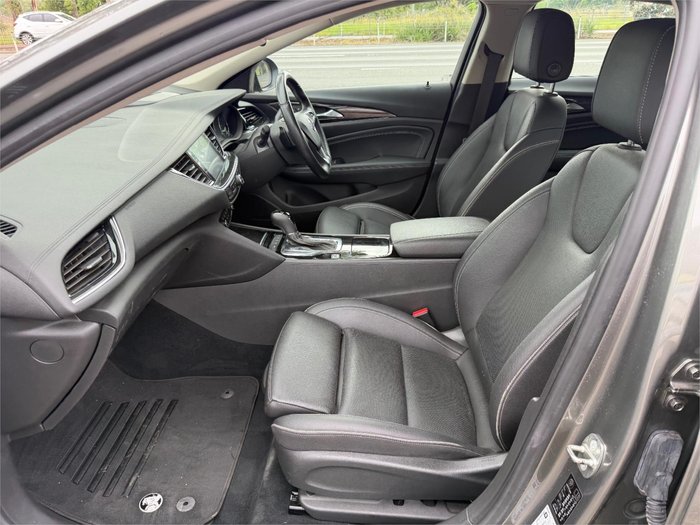 2018 HOLDEN COMMODORE RS-V