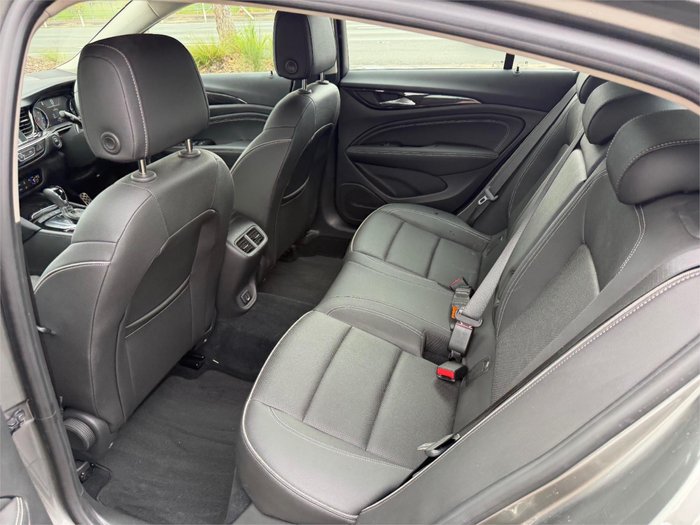 2018 HOLDEN COMMODORE RS-V