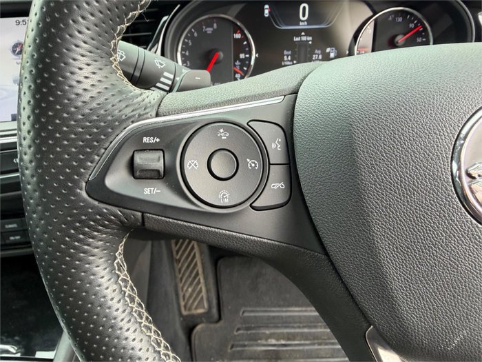 2018 HOLDEN COMMODORE RS-V