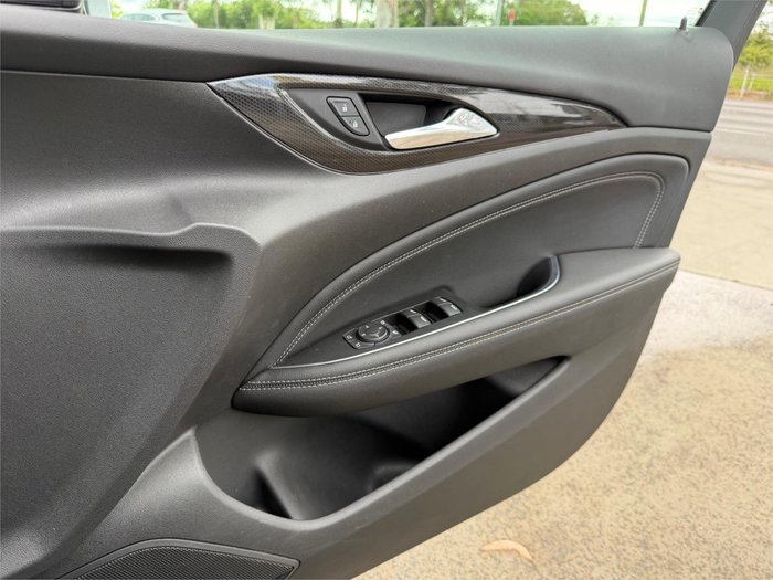 2018 HOLDEN COMMODORE RS-V