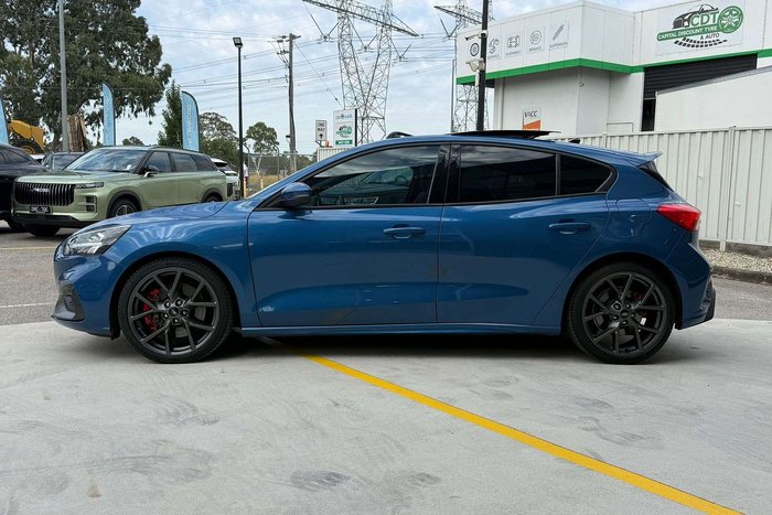 2020 Ford Focus ST