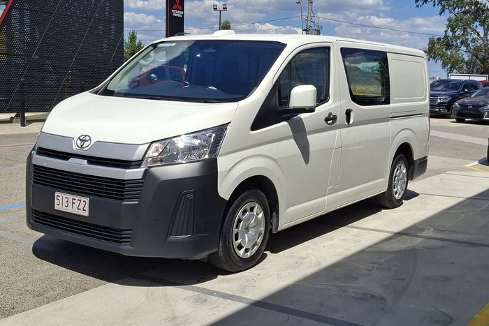 2022 Toyota Hiace
