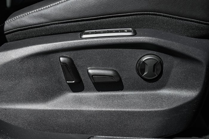 2022 Volkswagen T-Roc 140TSI R-Line