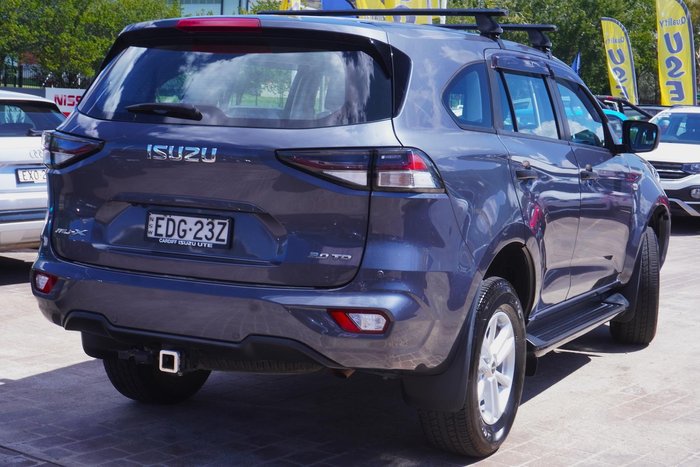 2022 Isuzu MU-X LS-M