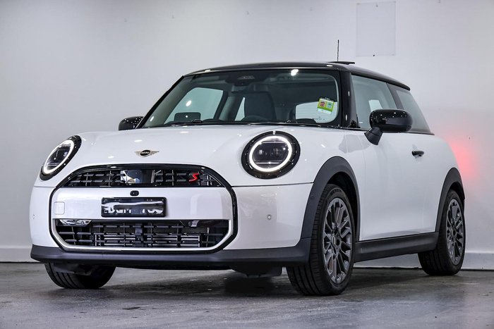 2025 MINI Cooper S Classic F66 Nanuq White