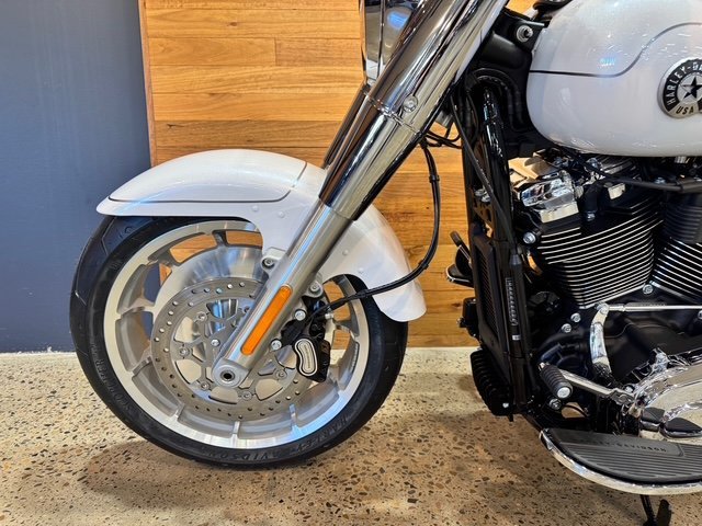 2026 HARLEY-DAVIDSON FLFBS FAT BOY S (114)