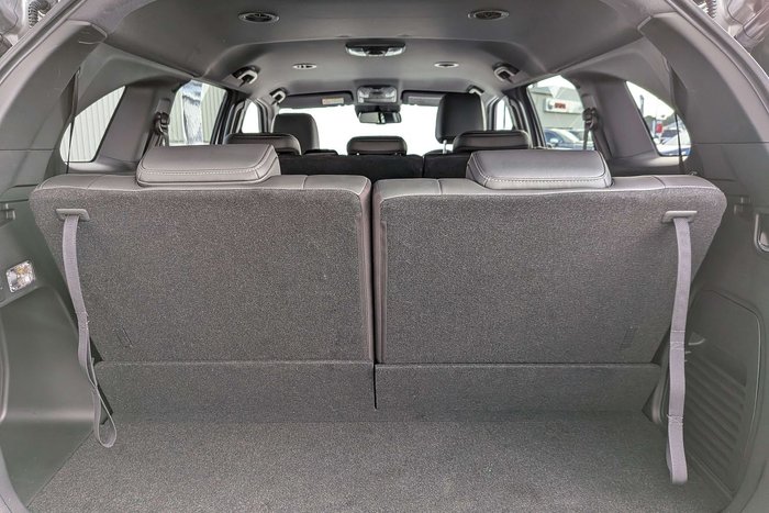 2024 Isuzu MU-X LS-T