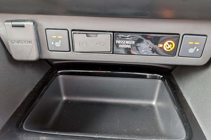 2024 Isuzu MU-X LS-T