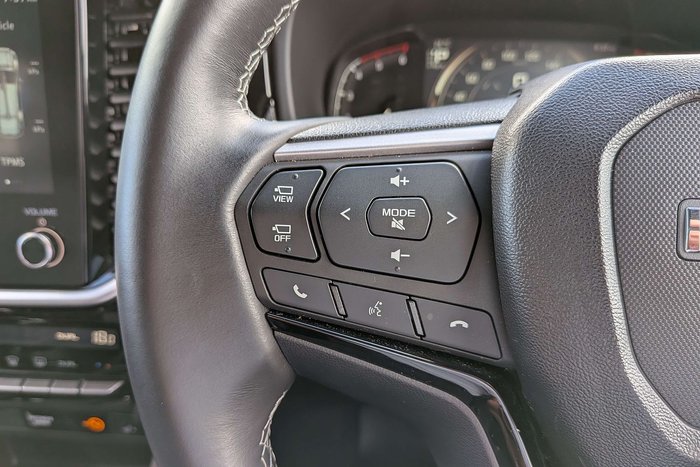 2024 Isuzu MU-X LS-T