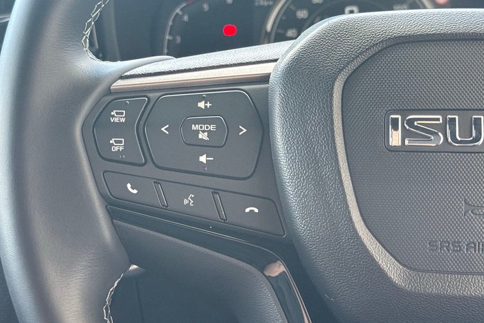 2024 Isuzu MU-X LS-T