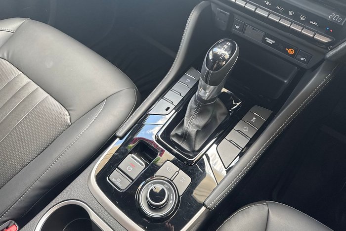 2024 Isuzu MU-X LS-T