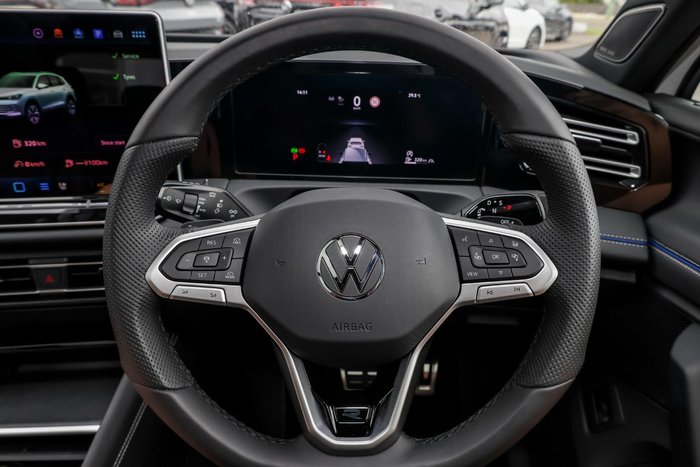 2025 Volkswagen Tiguan 195TSI R-Line