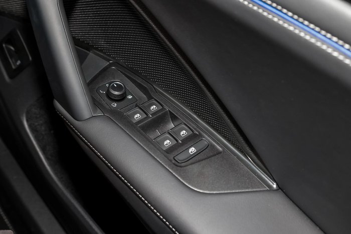 2025 Volkswagen Tiguan 195TSI R-Line